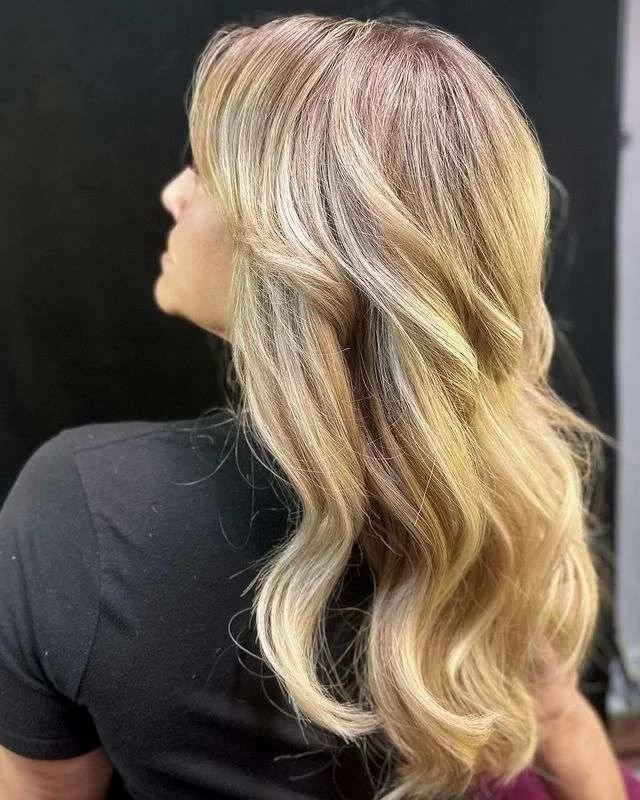 Beautiful finished result - long blonde wavy extensions